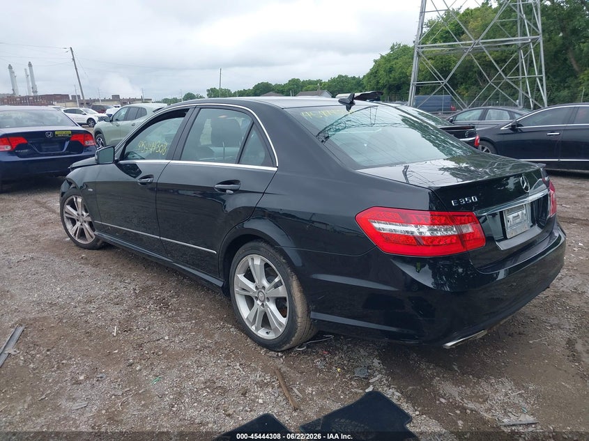 2012 Mercedes-benz VIN WDDHF8JB9CA598660 IAAI salvage auction — FRONT END, Salvage Title, sold $1,300 on 2026-08-12 (photo 3)