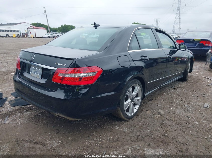 2012 Mercedes-benz VIN WDDHF8JB9CA598660 IAAI salvage auction — FRONT END, Salvage Title, sold $1,300 on 2026-08-12 (photo 4)