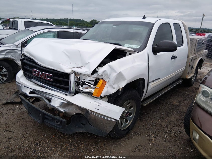 2009 Gmc SIERRA VIN 1GTEK19C09Z213364 IAAI salvage auction — FRONT END, Clear (Oklahoma), sold $900 on 2026-08-19 (photo 2)