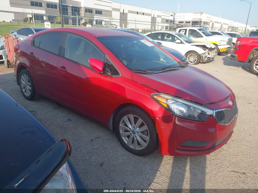 2014 Kia Forte VIN KNAFX4A66E5134115 IAAI salvage auction — FRONT END, Salvage Title, sold $675 on 2026-07-28 (photo 1)