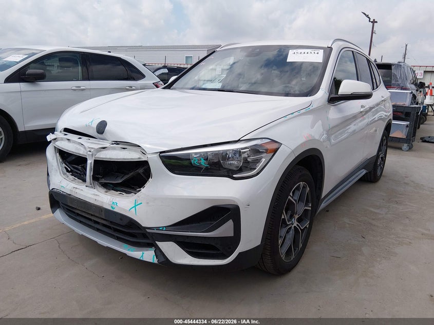2021 BMW X1 VIN WBXJG7C07M3M65581 IAAI salvage auction — FRONT END, Original (Texas), sold $5,800 on 2026-08-01 (photo 2)