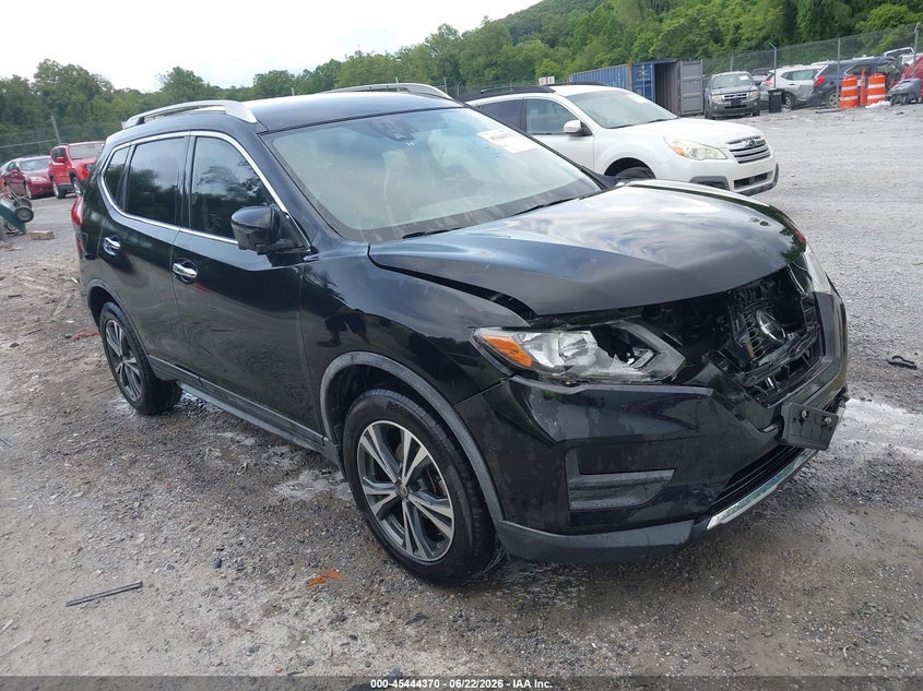 2019 Nissan Rogue VIN JN8AT2MV1KW379592 IAAI salvage auction — FRONT END, Salvage (Virginia), sold $3,650 on 2026-07-31 (photo 1)
