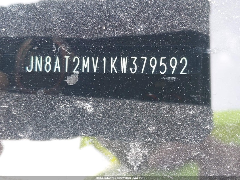 2019 Nissan Rogue VIN JN8AT2MV1KW379592 IAAI salvage auction — FRONT END, Salvage (Virginia), sold $3,650 on 2026-07-31 (photo 9)