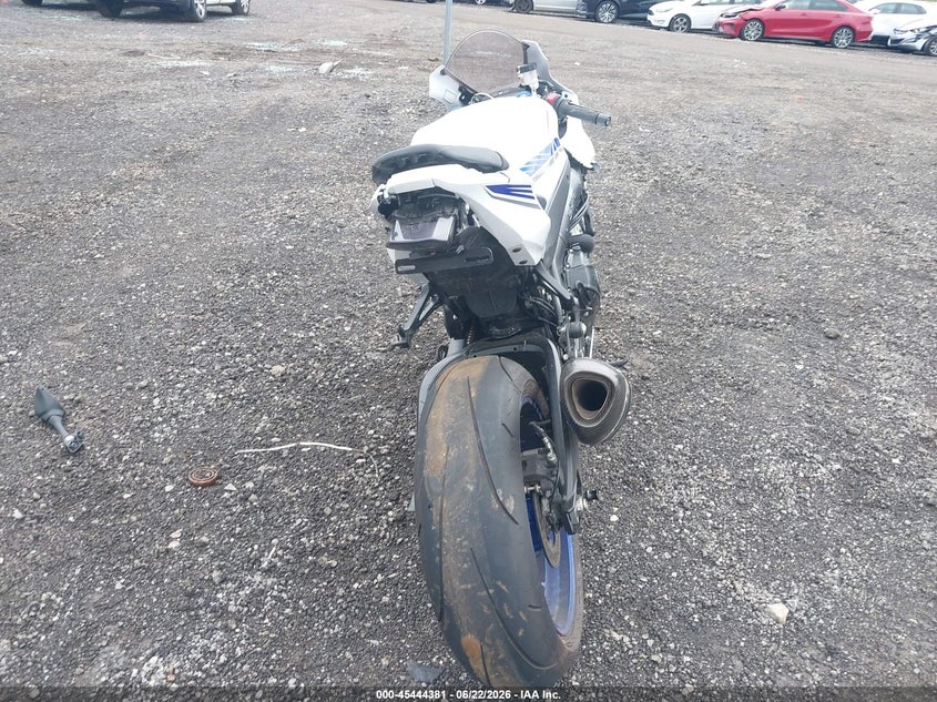 2018 Suzuki VIN JS1DM11M1J2100105 IAAI salvage auction — LEFT & RIGHT, Salvage (Ohio), sold $5,200 on 2026-07-14 (photo 6)