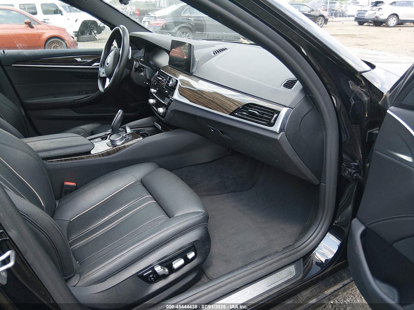 2020 BMW 5er VIN WBAJS3C08LCD66089 IAAI salvage auction — REAR END, Salvage (Idaho), sold $13,500 on 2026-07-13 (photo 5)