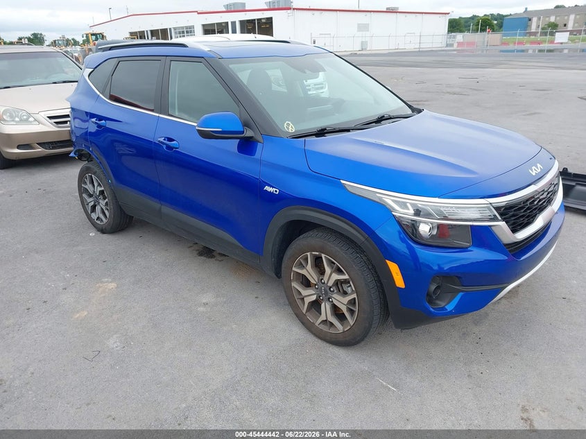 2023 Kia Seltos VIN KNDERCAA6P7447504 IAAI salvage auction — REAR END, Salvage (Illinois), sold $7,000 on 2026-07-28 (photo 1)