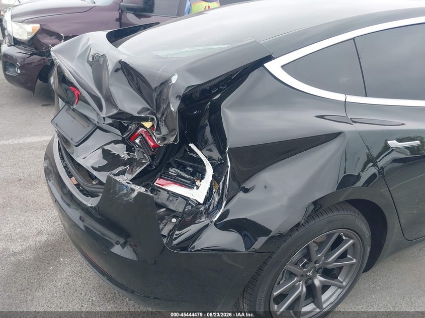 2019 Tesla Model 3 VIN 5YJ3E1EA7KF410272 IAAI salvage auction — REAR END, Salvage Title, sold $1,700 on 2026-07-23 (photo 6)