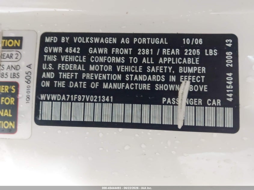 2007 Volkswagen Eos VIN WVWDA71F97V021341 IAAI salvage auction — RIGHT FRONT, Mv-907A (New York), sold $400 on 2026-07-09 (photo 9)