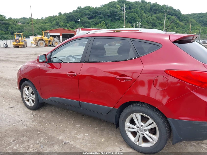 2011 Hyundai Tucson VIN KM8JUCAC5BU248190 IAAI salvage auction — NORMAL WEAR, Clear (Pennsylvania), sold $1,200 on 2026-07-21 (photo 6)