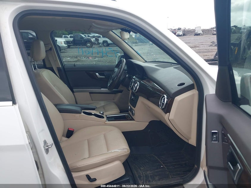 2015 Mercedes-benz VIN WDCGG5HB1FG391263 IAAI salvage auction — FRONT END, Salvage (Tennessee), sold $2,775 on 2026-08-13 (photo 5)