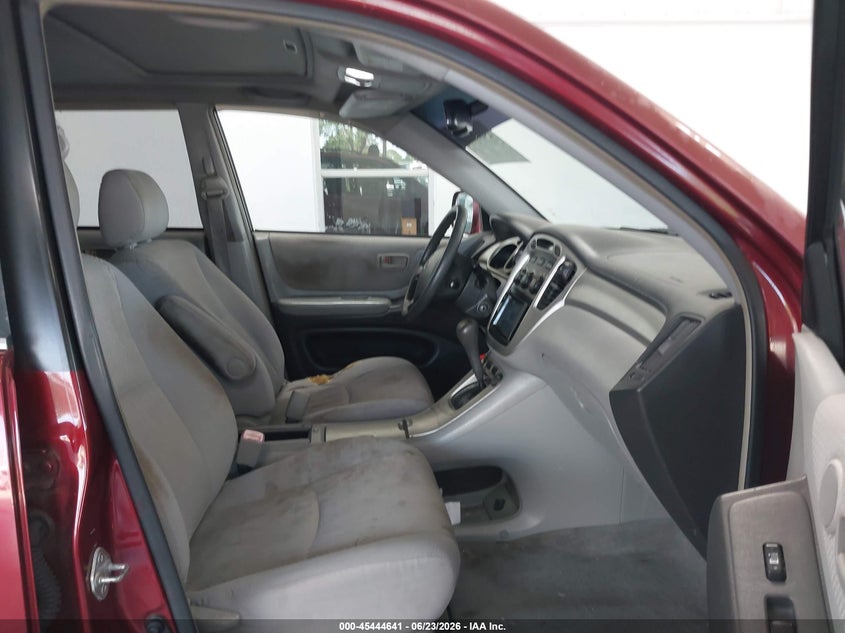2006 Toyota Highlander VIN JTEGD21A060141368 IAAI salvage auction — RIGHT SIDE, Rebuildable (Florida), sold $575 on 2026-07-15 (photo 5)