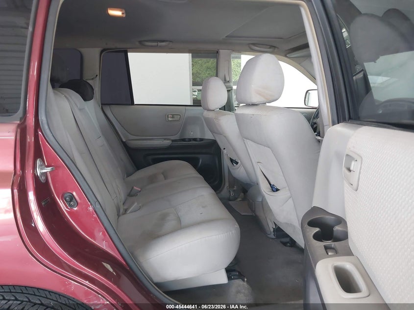 2006 Toyota Highlander VIN JTEGD21A060141368 IAAI salvage auction — RIGHT SIDE, Rebuildable (Florida), sold $575 on 2026-07-15 (photo 8)
