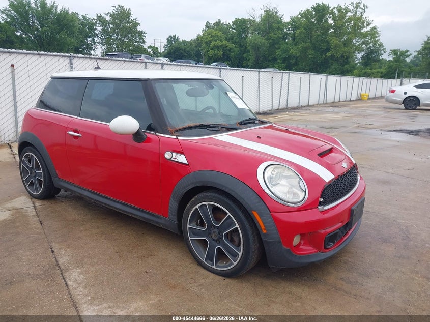2012 Mini Cooper VIN WMWSV3C51CTY19148 IAAI salvage auction — NORMAL WEAR, Clear (Illinois), sold $350 on 2026-07-14 (photo 1)