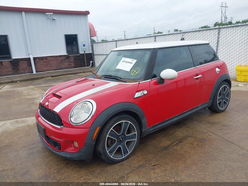 2012 Mini Cooper VIN WMWSV3C51CTY19148 IAAI salvage auction — NORMAL WEAR, Clear (Illinois), sold $350 on 2026-07-14 (photo 2)