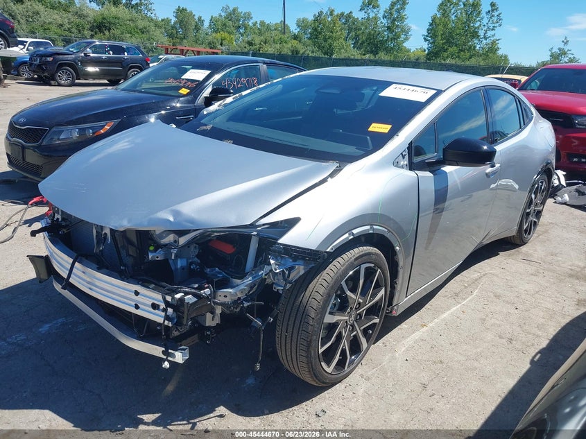 2026 Toyota Prius VIN JTDACACU5T3078292 IAAI salvage auction — RIGHT FRONT, Salvage Title, sold $11,800 on 2026-07-31 (photo 2)