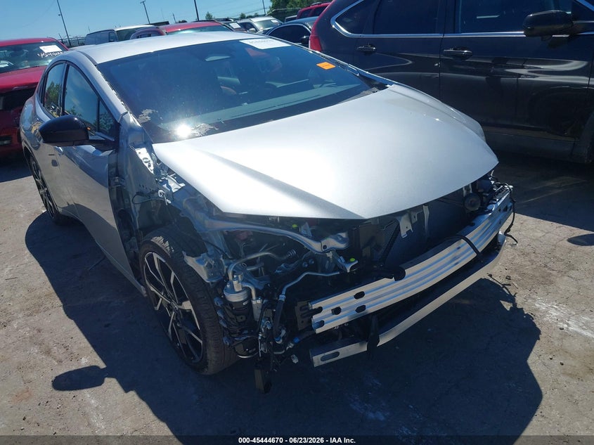 2026 Toyota Prius VIN JTDACACU5T3078292 IAAI salvage auction — RIGHT FRONT, Salvage Title, sold $11,800 on 2026-07-31 (photo 6)