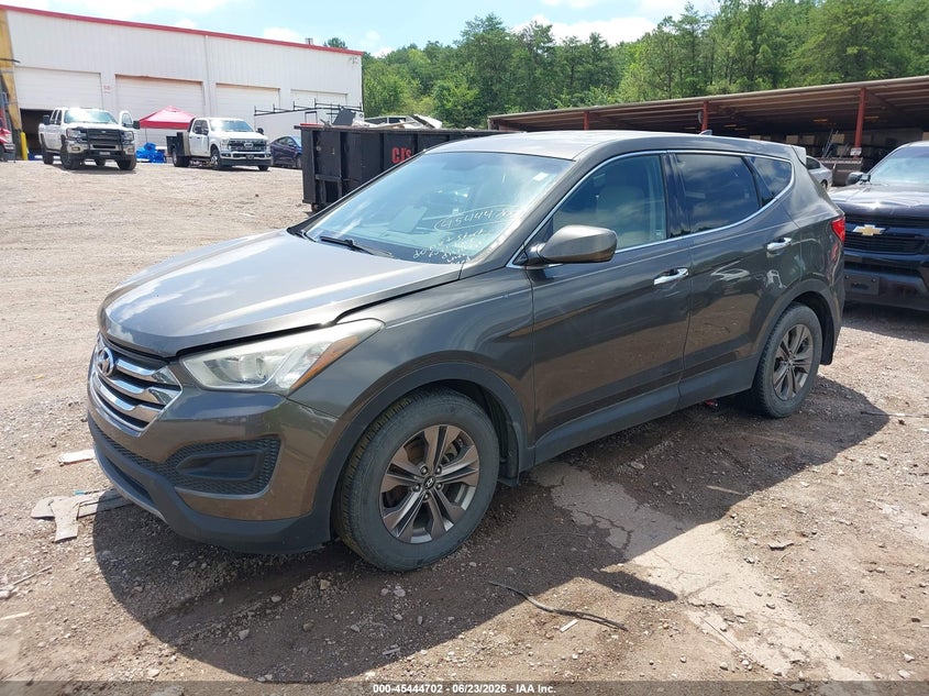 2013 Hyundai Santa fe VIN 5XYZT3LB6DG035722 IAAI salvage auction — NORMAL WEAR, Clear (Alabama), sold $1,100 on 2026-07-22 (photo 2)