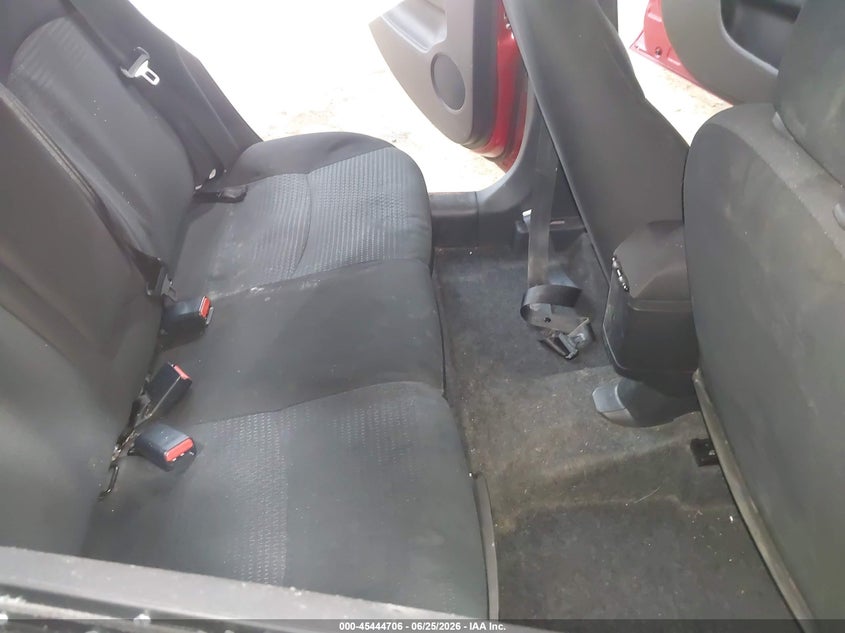 2022 Mitsubishi Mirage VIN ML32FUFJXNHF08683 IAAI salvage auction — SIDE, Salvage Title, sold $1,850 on 2026-07-23 (photo 8)