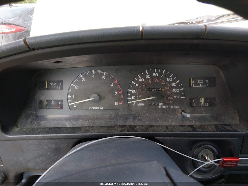 1991 Toyota Pickup VIN JT4RN01P4M0024568 IAAI salvage auction — FRONT END, Salvage (Mississippi), sold $4,650 on 2026-07-17 (photo 7)