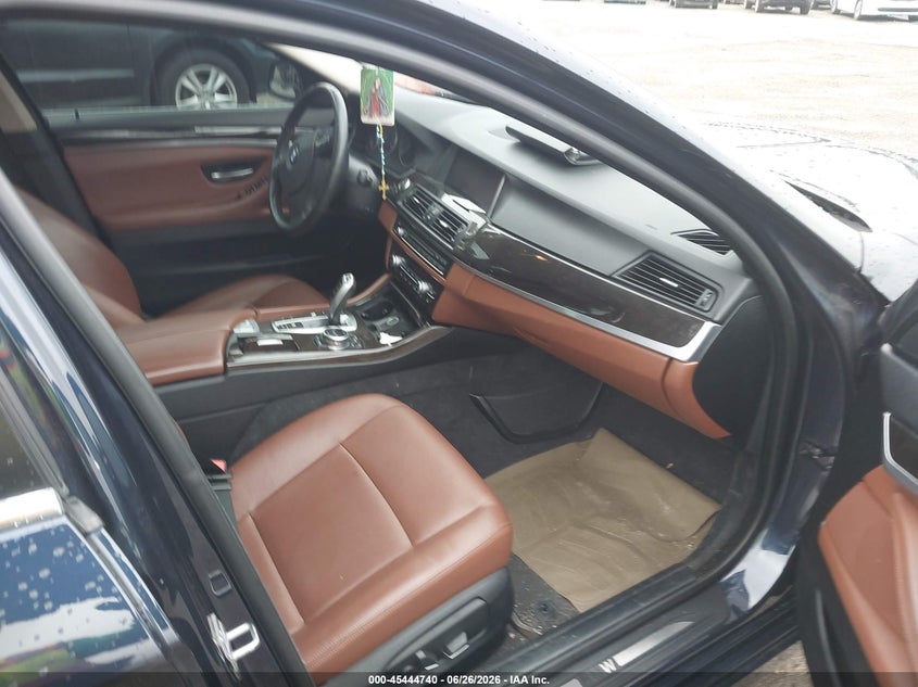 2014 BMW 5er VIN WBA5B3C51ED531195 IAAI salvage auction — FRONT END, Salvage Title, sold $2,900 on 2026-08-14 (photo 5)