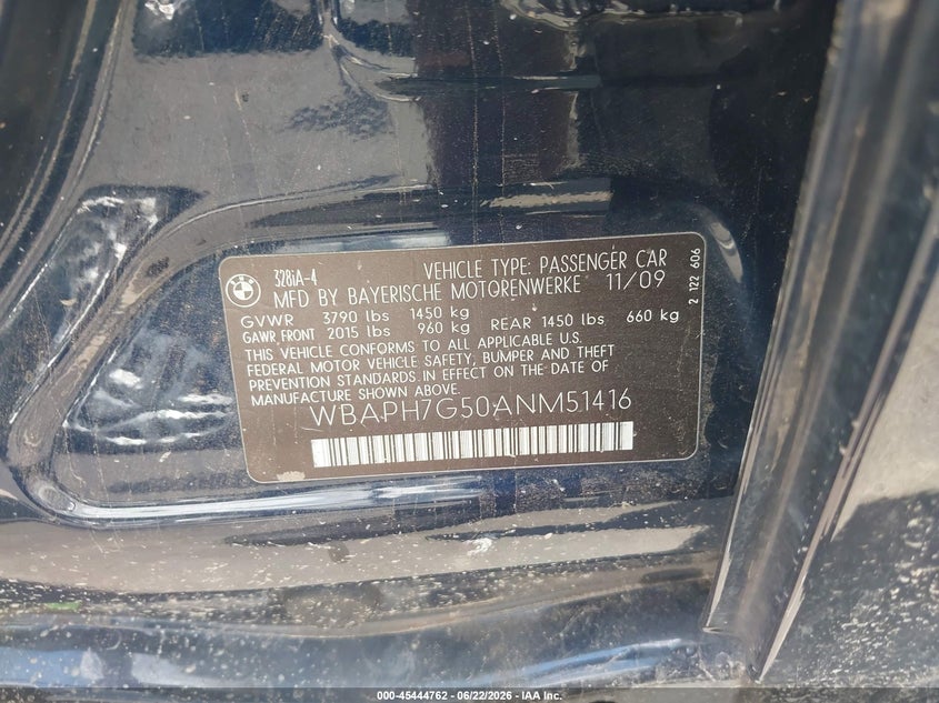 2010 BMW 3 series VIN WBAPH7G50ANM51416 IAAI salvage auction — LEFT REAR, Salvage (North Carolina), sold $25 on 2026-07-29 (photo 9)