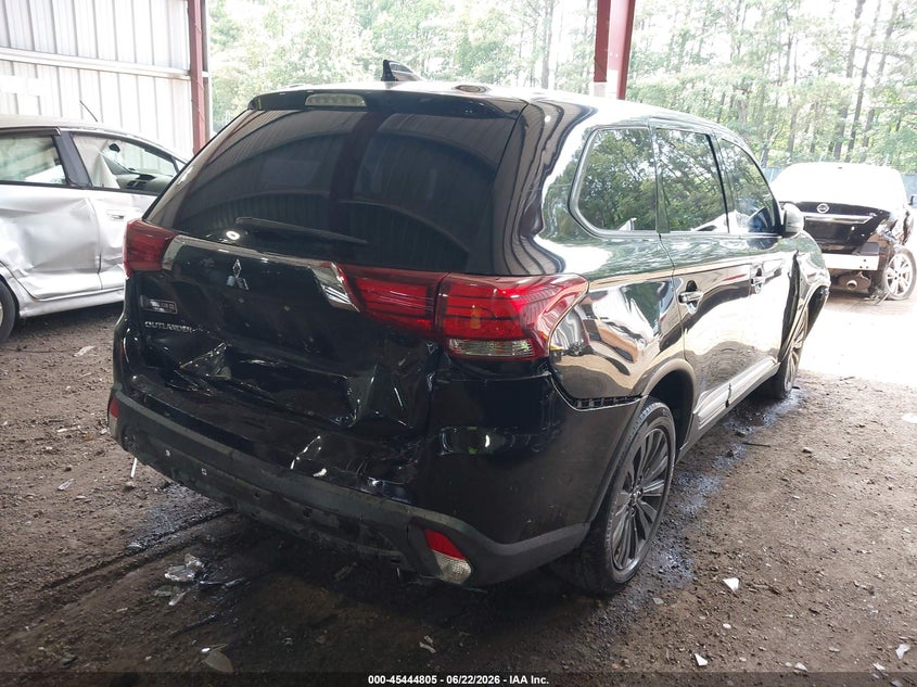 2020 Mitsubishi Outlander VIN JA4AZ3A32LZ026386 IAAI salvage auction — FRONT & REAR, Salvage Title, sold $2,650 on 2026-07-19 (photo 4)