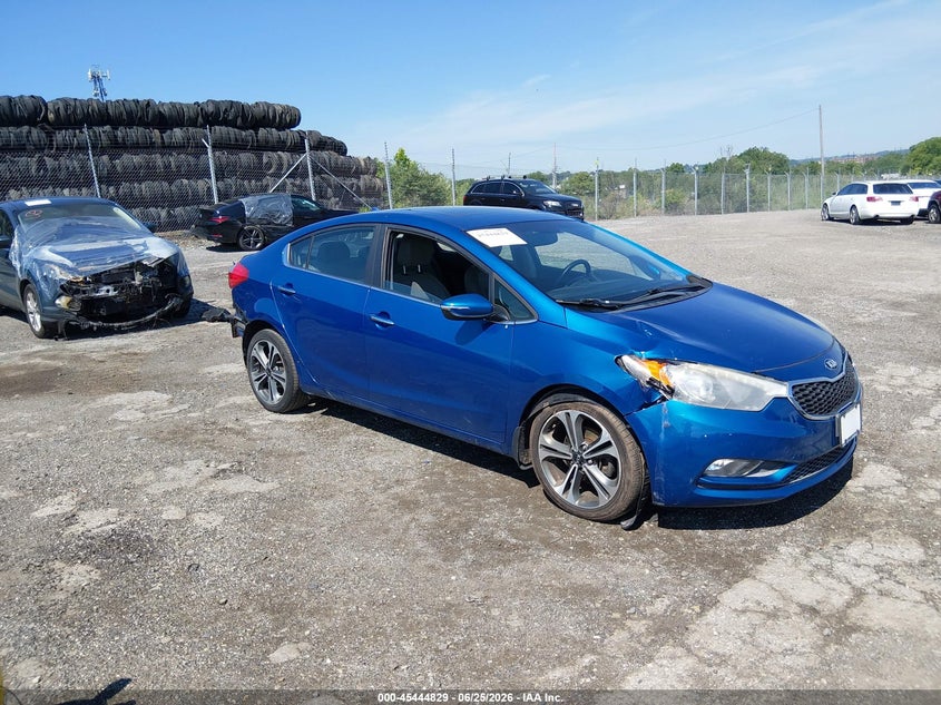 2014 Kia Forte VIN KNAFZ4A84E5195393 IAAI salvage auction — FRONT & REAR, Salvage (Pennsylvania), sold $375 on 2026-07-10 (photo 1)