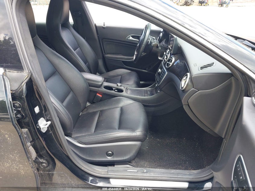 2014 Mercedes-benz Cla-klasse VIN WDDSJ4GB3EN129967 IAAI salvage auction — NORMAL WEAR, Original (Maine), sold $2,625 on 2026-07-06 (photo 5)
