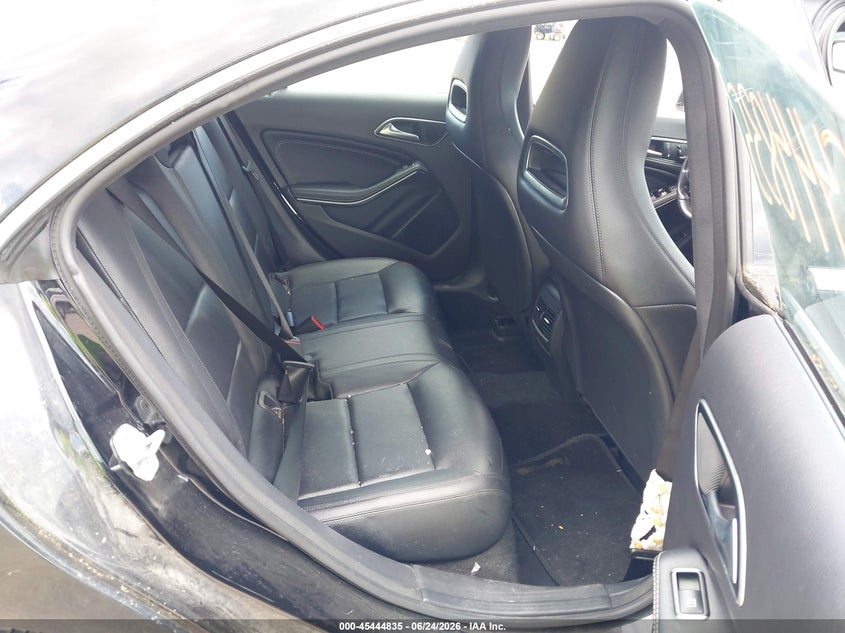 2014 Mercedes-benz Cla-klasse VIN WDDSJ4GB3EN129967 IAAI salvage auction — NORMAL WEAR, Original (Maine), sold $2,625 on 2026-07-06 (photo 8)
