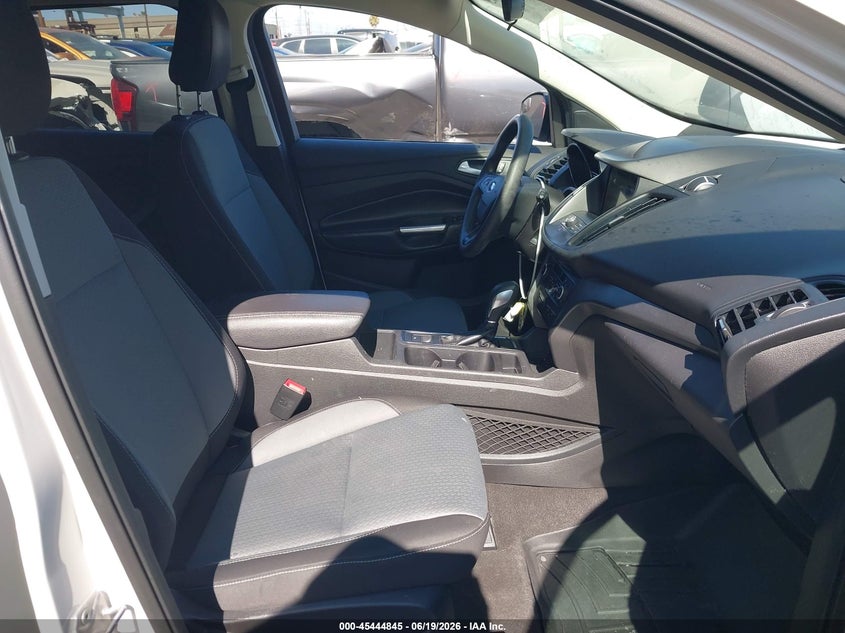 2019 Ford Escape VIN 1FMCU0GD4KUA35707 IAAI salvage auction — LEFT FRONT, Salvage Title, sold $1,500 on 2026-07-29 (photo 5)