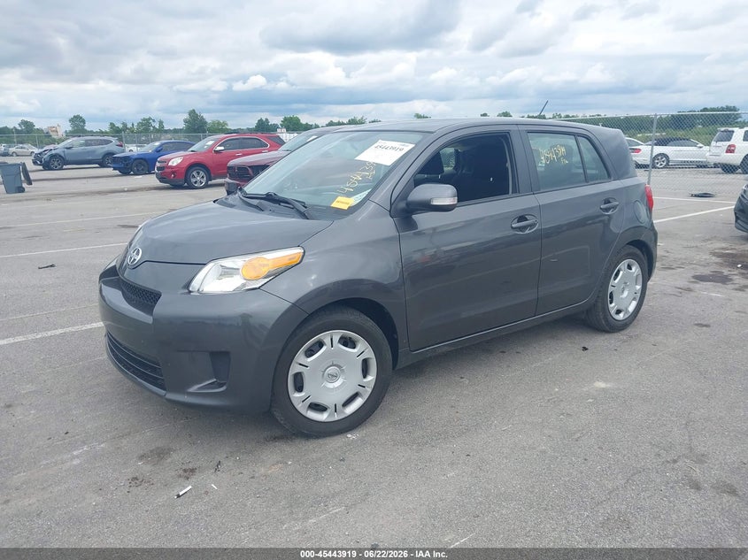 2012 Scion Xd VIN JTKKU4B4XC1018338 IAAI salvage auction — SIDE, Clear (Indiana), sold $925 on 2026-07-31 (photo 2)