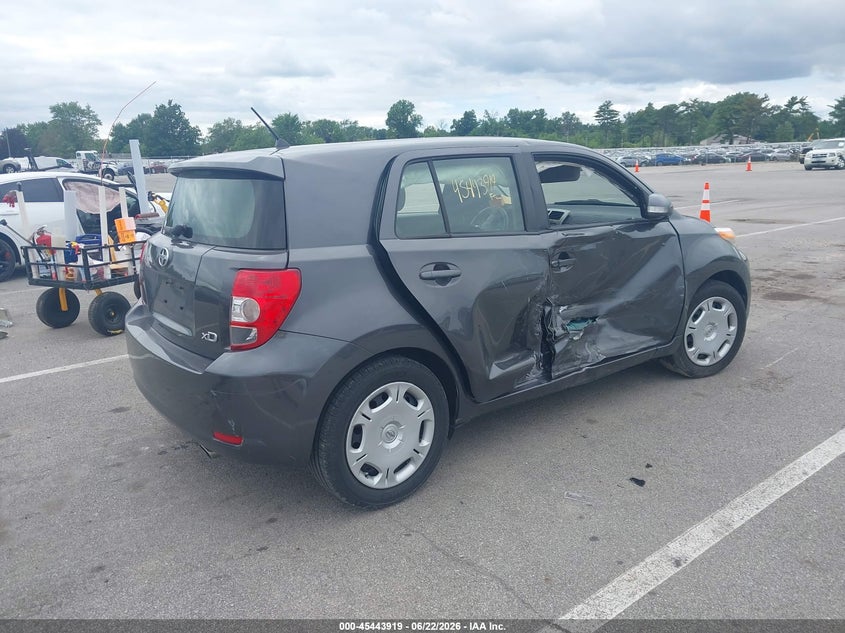 2012 Scion Xd VIN JTKKU4B4XC1018338 IAAI salvage auction — SIDE, Clear (Indiana), sold $925 on 2026-07-31 (photo 4)