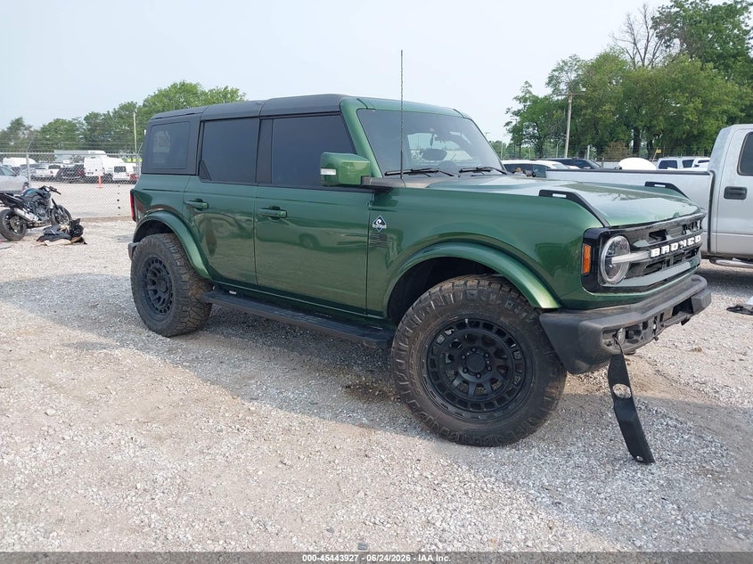 2023 Ford Bronco VIN 1FMEE5BP2PLB54762 IAAI salvage auction — FRONT END, Salvage Title, sold $10,500 on 2026-07-31 (photo 1)