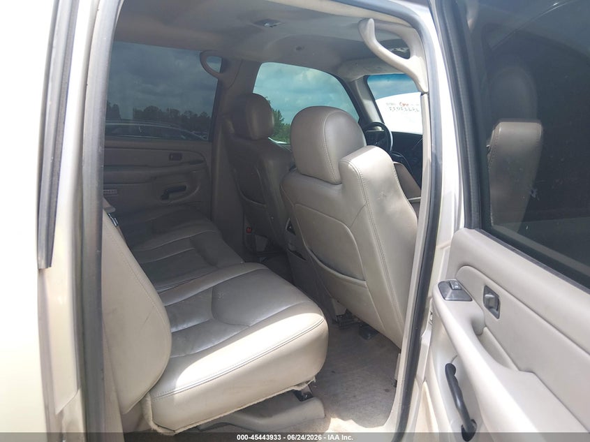 2005 Gmc SIERRA VIN 2GTEK13TX51195712 IAAI salvage auction — UNKNOWN, Salvage (Mississippi), sold $2,250 on 2026-07-24 (photo 8)