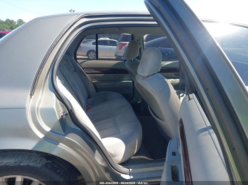2003 Mercury Grand marquis VIN 2MEFM74W23X624103 IAAI salvage auction — NORMAL WEAR, Clear (Georgia), sold $25 on 2026-07-31 (photo 8)