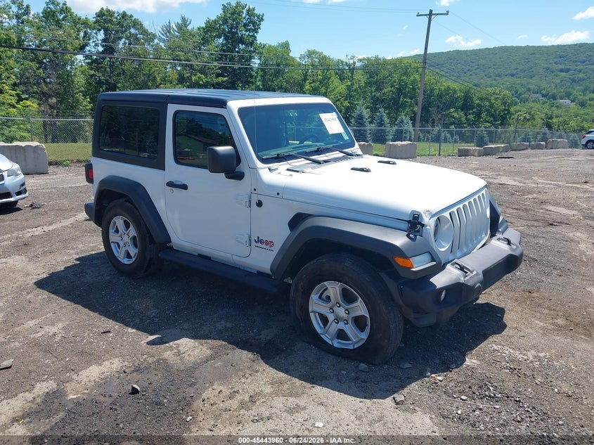 2022 Jeep Wrangler / VIN 1C4HJXAGXNW215796 — IAAI salvage auction photo