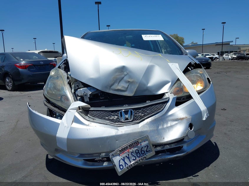 2012 Honda Fit VIN JHMGE8H30CC037547 IAAI salvage auction — FRONT END, Salvage Title, sold $775 on 2026-07-17 (photo 6)