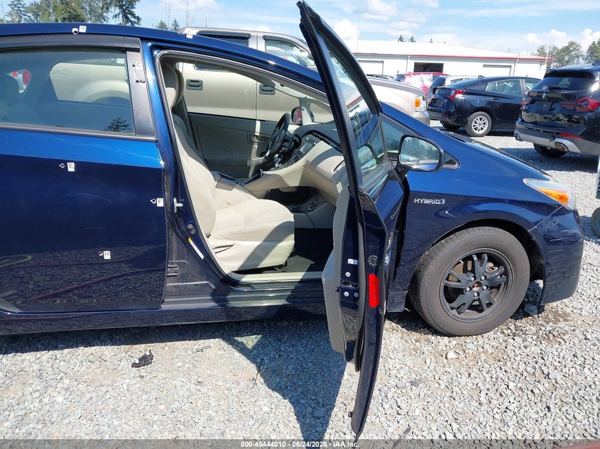 2015 Toyota Prius VIN JTDKN3DU5F0441253 IAAI salvage auction — RIGHT SIDE, Bill Of Sale (Washington), sold $2,350 on 2026-07-22 (photo 5)