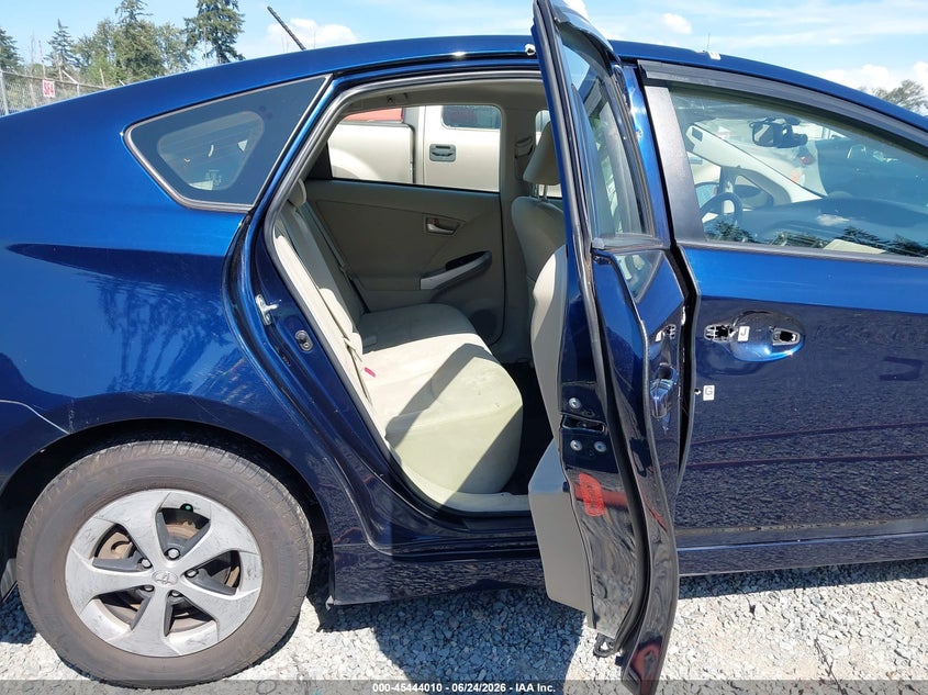 2015 Toyota Prius VIN JTDKN3DU5F0441253 IAAI salvage auction — RIGHT SIDE, Bill Of Sale (Washington), sold $2,350 on 2026-07-22 (photo 8)