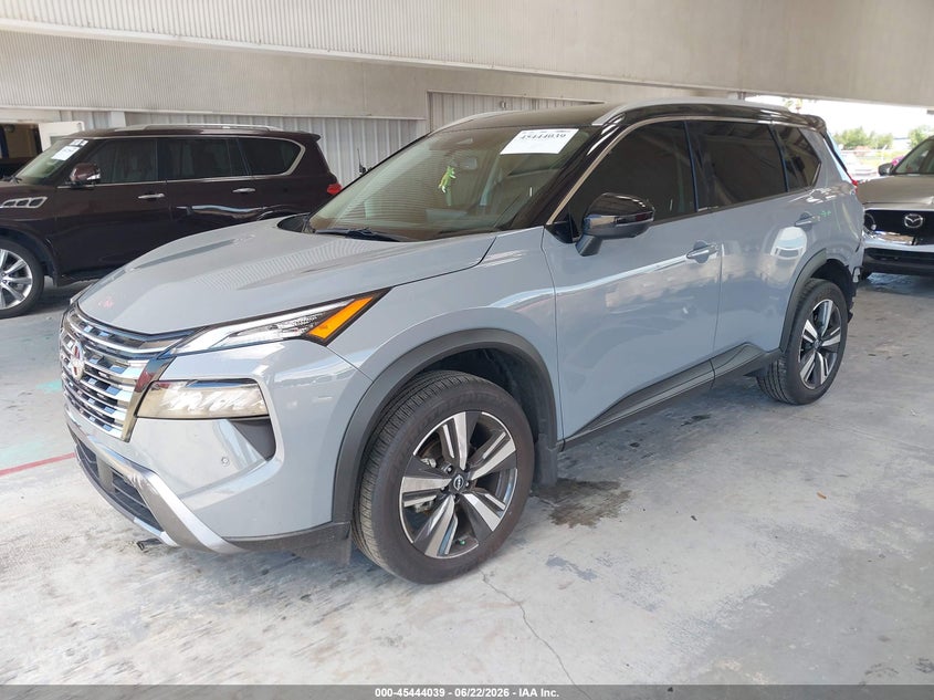 2025 Nissan Rogue VIN JN8BT3CA0SW012286 IAAI salvage auction — LEFT REAR, Salvage Title, sold $10,400 on 2026-07-24 (photo 2)