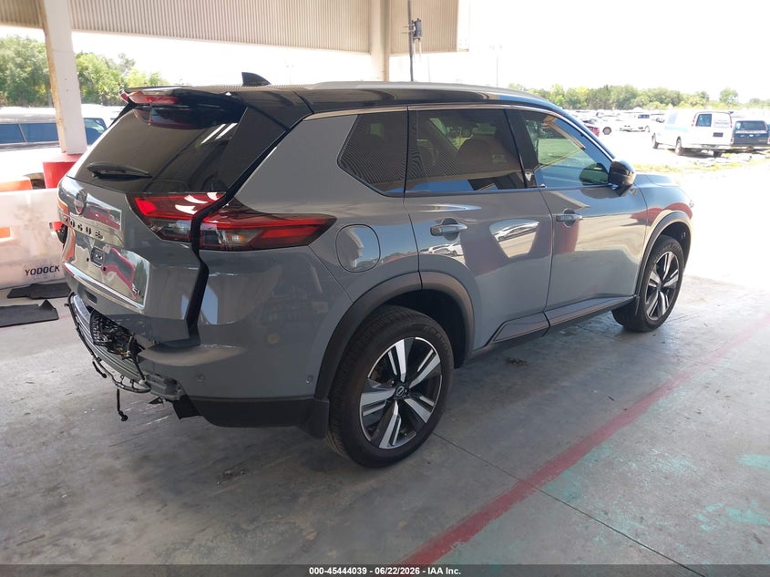 2025 Nissan Rogue VIN JN8BT3CA0SW012286 IAAI salvage auction — LEFT REAR, Salvage Title, sold $10,400 on 2026-07-24 (photo 4)