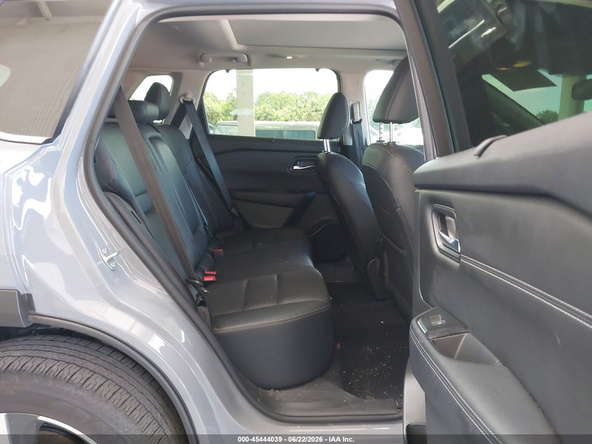 2025 Nissan Rogue VIN JN8BT3CA0SW012286 IAAI salvage auction — LEFT REAR, Salvage Title, sold $10,400 on 2026-07-24 (photo 8)