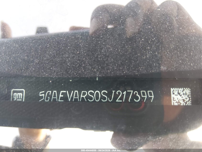 2025 Buick Enclave VIN 5GAEVARS0SJ217399 IAAI salvage auction — LEFT SIDE, Enterprise Vehicles Clear Only (Maryland), sold $23,100 on 2026-07-29 (photo 9)