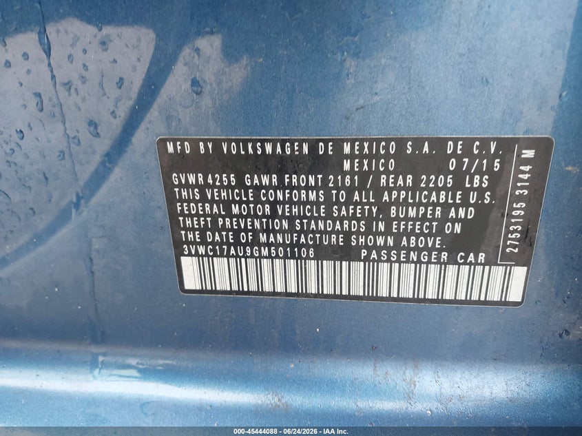 2016 Volkswagen Golf sportsvan VIN 3VWC17AU9GM501106 IAAI salvage auction — FRONT END, Salvage Title, sold $375 on 2026-08-11 (photo 9)