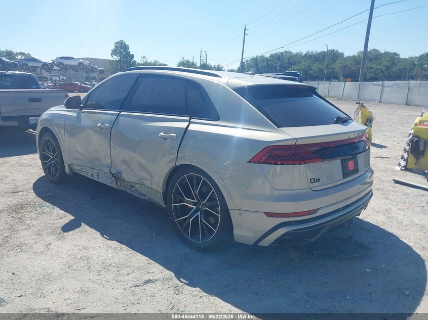 2022 Audi Q8 VIN WA1FVBF10ND003434 IAAI salvage auction — SIDE, Salvage Title, sold $28,000 on 2026-08-01 (photo 3)