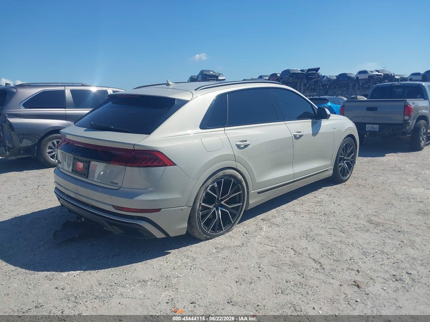 2022 Audi Q8 VIN WA1FVBF10ND003434 IAAI salvage auction — SIDE, Salvage Title, sold $28,000 on 2026-08-01 (photo 4)