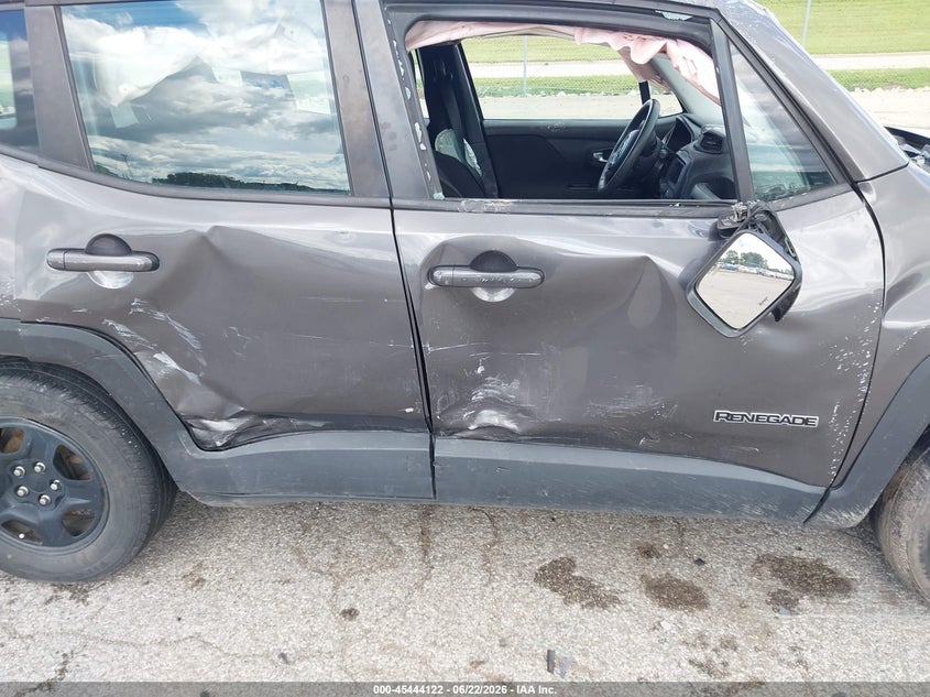 2016 Jeep Renegade VIN ZACCJAAT0GPE06776 IAAI salvage auction — ROLLOVER, Salvage (Illinois), sold $600 on 2026-08-12 (photo 6)
