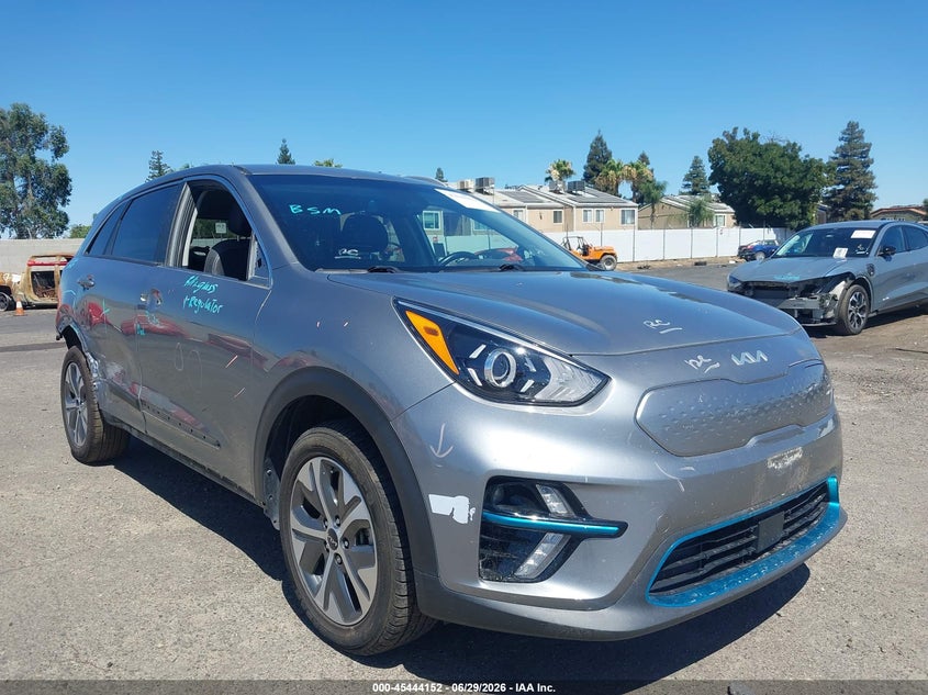2022 Kia Niro VIN KNDCC3LG5N5160707 IAAI salvage auction — SIDE, Salvage (California), sold $6,050 on 2026-07-30 (photo 1)