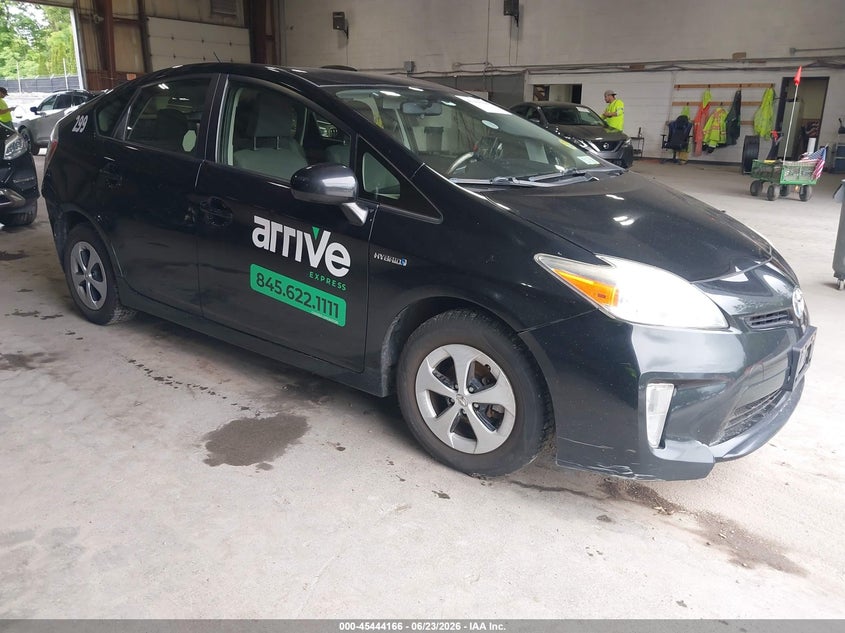 2013 Toyota Prius VIN JTDKN3DU5D5692838 IAAI salvage auction — LEFT SIDE, Salvage Title, sold $1,050 on 2026-07-15 (photo 1)