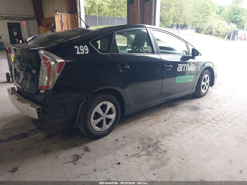 2013 Toyota Prius VIN JTDKN3DU5D5692838 IAAI salvage auction — LEFT SIDE, Salvage Title, sold $1,050 on 2026-07-15 (photo 4)